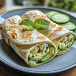 Wraps Frais de Pois Cassés, Feta, Menthe et Concombre à la Crème de Yaourt à la Grecque